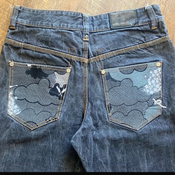 Rare Rocawear Men's Black and Grey Jeans
Excellent condition - Picture 3 of 11